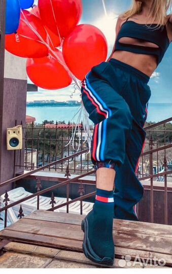 Спортивные штаны adidas