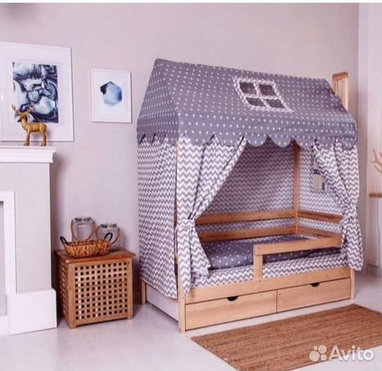 Детская кровать домик