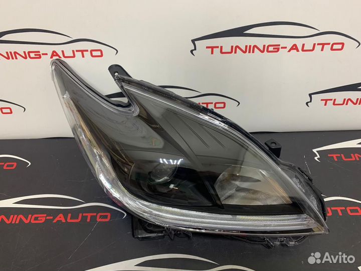 Фара пара под Ксенон Toyota Prius 30 рестайлинг 2 модель 2011-2015
