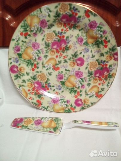 Блюдо для торта