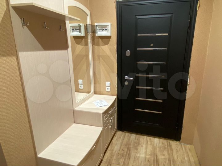 3-к. квартира, 90 м², 2/4 эт.