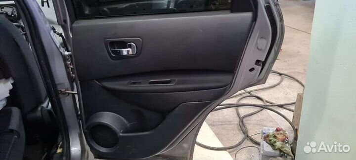 Дверь задняя правая Nissan Qashqai j10 2012