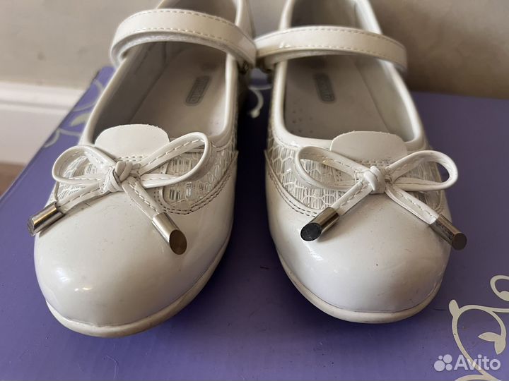 Туфли для девочки 30 размер белые