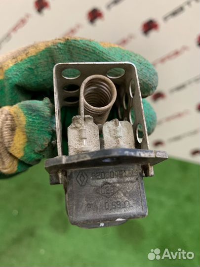 Резистор отопителя Renault symbol clio 2