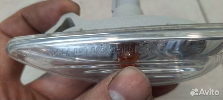 Повторитель поворота в крыло передний левый