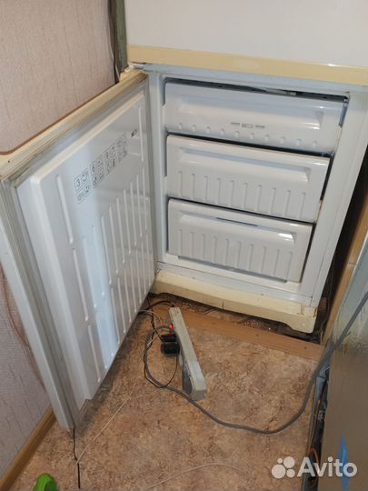 Холодильник бу