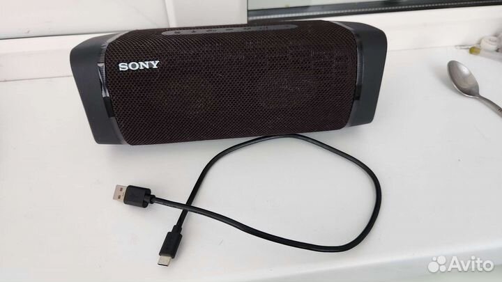 Блютуз колонка Sony XB33