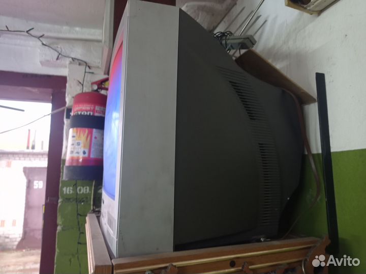 Телевизор Samsung 21