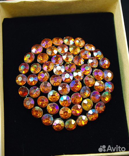 Винтажная брошь Чехословакия 80х Нечастая