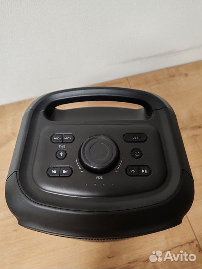 Музыкальный центр Mini Grundig PartyHit