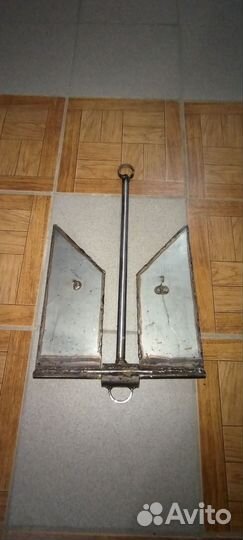 Якорь для лодки