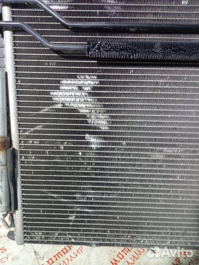 Радиатор охлаждения двигателя Land Rover Discovery