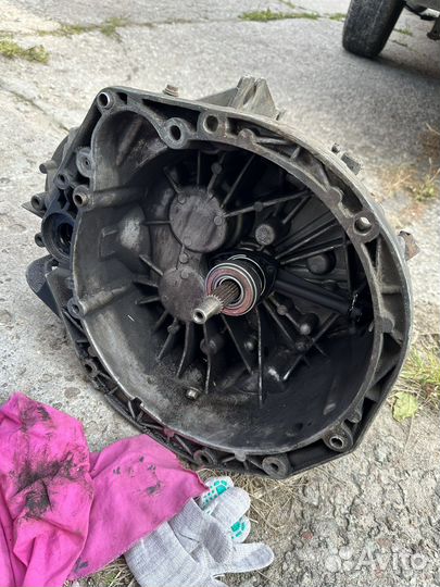 Продам коробку на запчасти