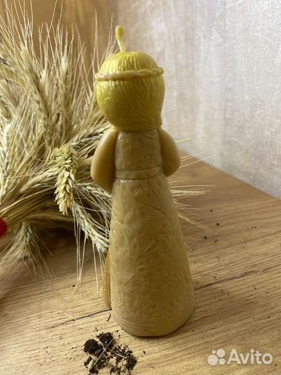 Свеча Берегиня дома