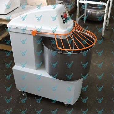 Машина тестомесильная %22мтм-40%22