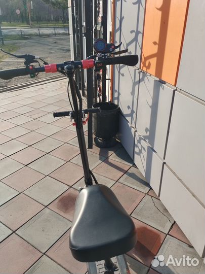 Электросамокат м4 pro