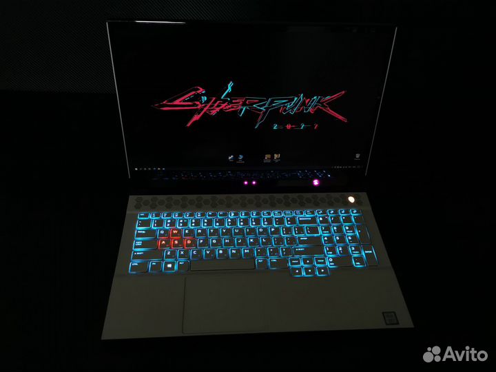 Игровой ноутбук Alienware M17 R2