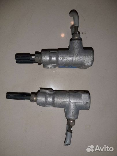 Распределитель тормозов Субару Форестер