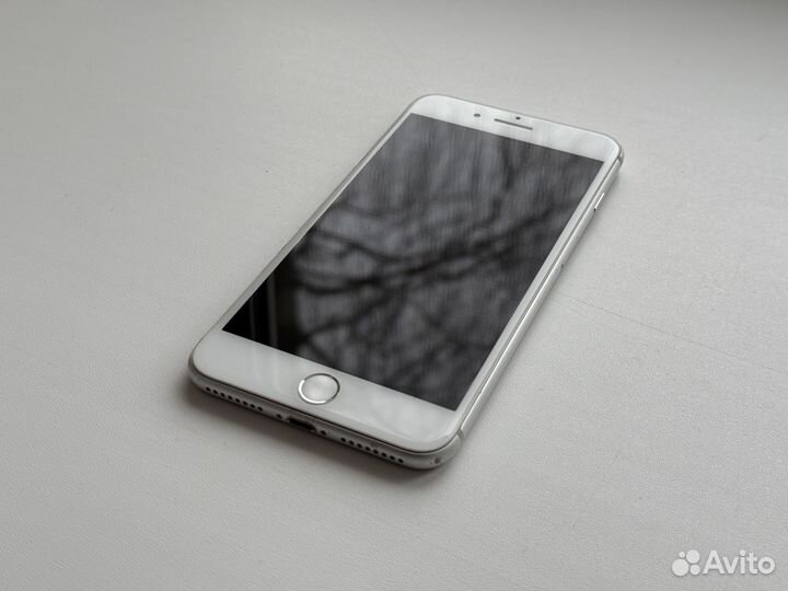 iPhone 8 Plus 256GB (uдеал, акб-100, sim)
