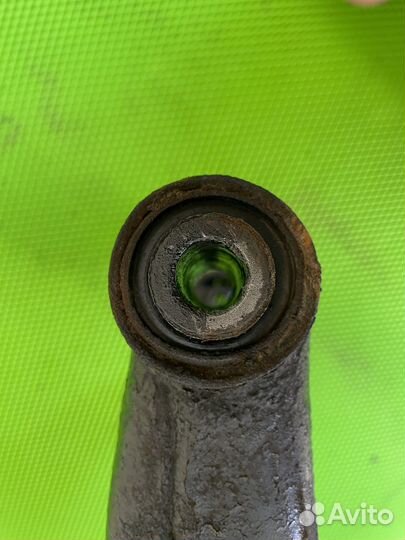 Рейндж ровер спорт 1 рычаг задний нижний левый