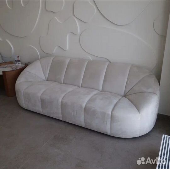 Диван 