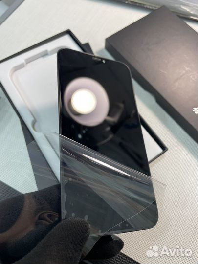 Дисплей iPhone XR