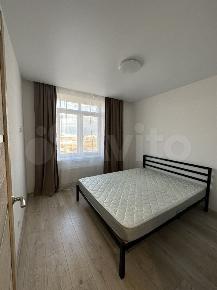 1-к. квартира, 38 м², 13/25 эт.