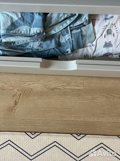 Детская кроватка домик