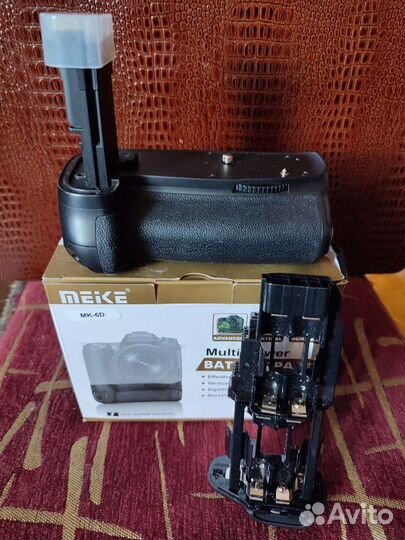 Продается ботарейный блок для ф/а Canon 6D