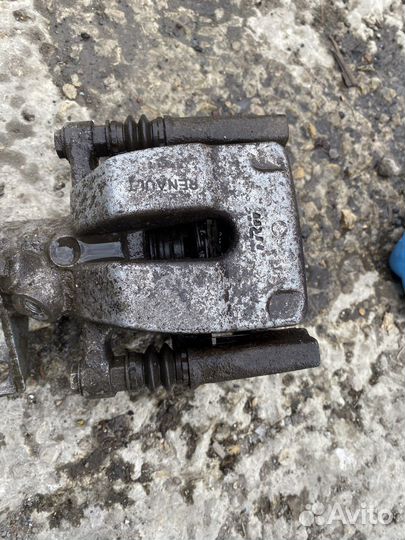 Суппорт задний левый renault fluence