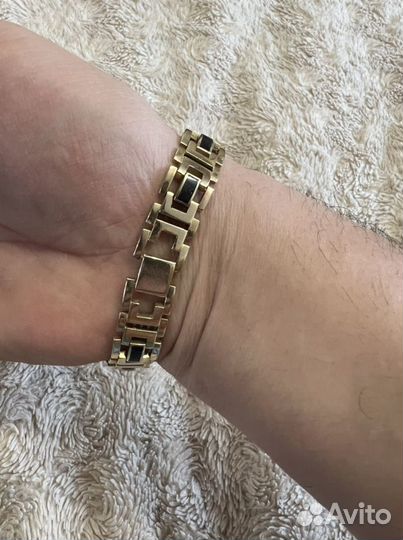 Золотой браслет