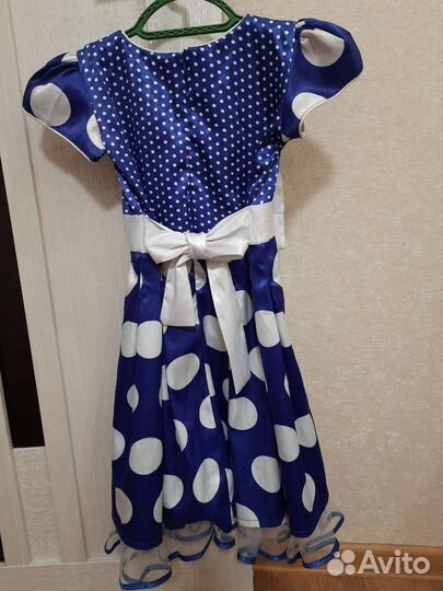 Платье праздничное