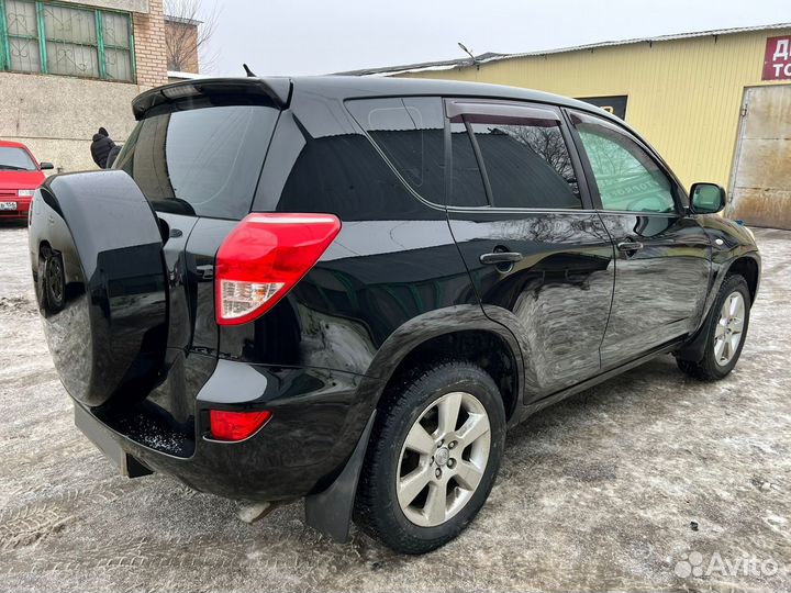 Toyota RAV4 2.0 AT, 2006, 263 258 км