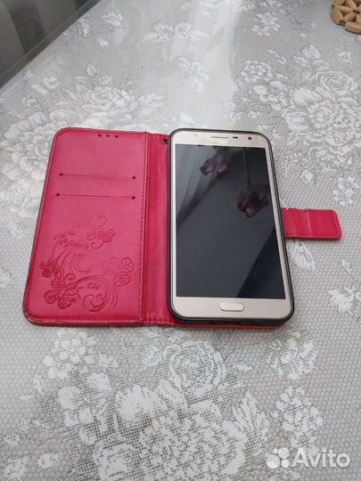Samsung Galaxy J7 Neo