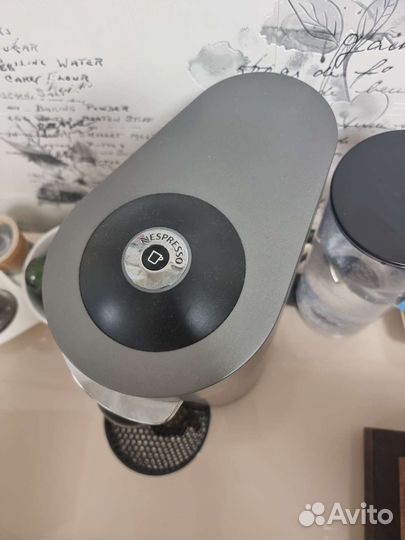 Кофемашина Nespresso vertuo