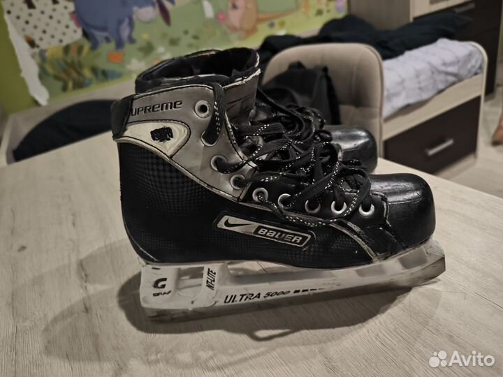 Хоккейные коньки bauer 38,5