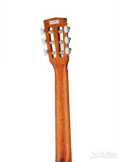 Электроакустическая классическая гитара Cort CEC1