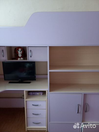 Кровать детская +шкафы, лестница