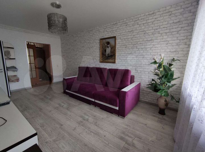 1-к. квартира, 42 м², 1/5 эт.