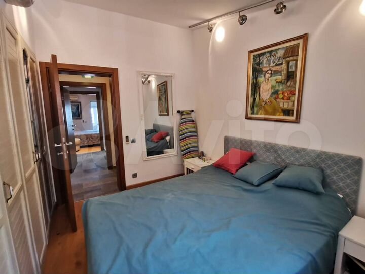 3-к. квартира, 90 м² (Черногория)