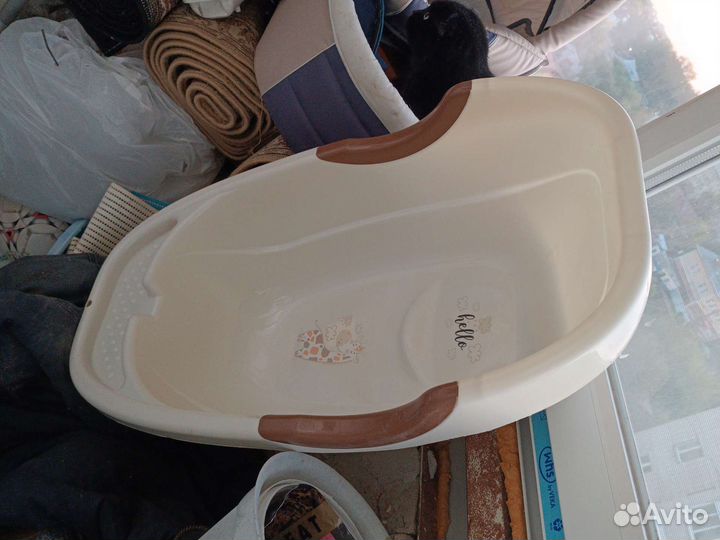 Ванна и мобиль