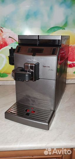 Автоматическая кофемашина saeco lirika