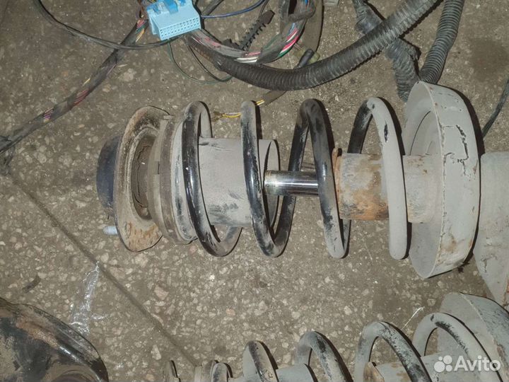 Стойка амортизатор Дэу Нексия N100 всборе