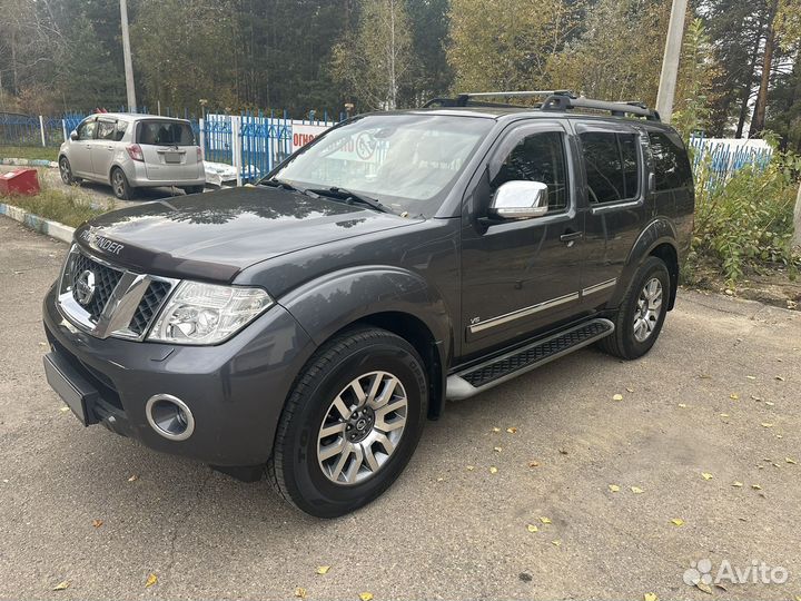 Nissan Pathfinder 3.0 AT, 2011, 197 000 км