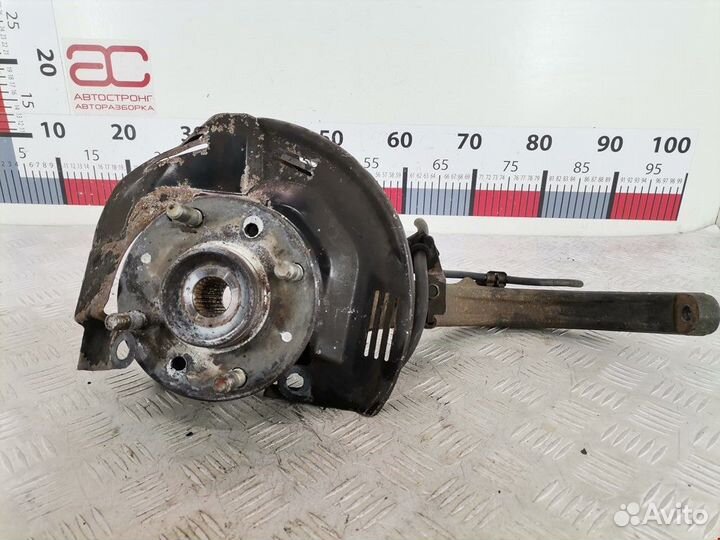 Ступица передняя правая Mitsubishi Galant 7 1997