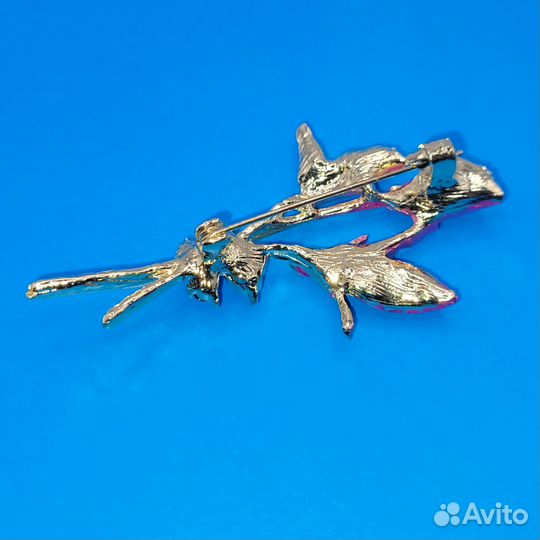 Брошь цветок