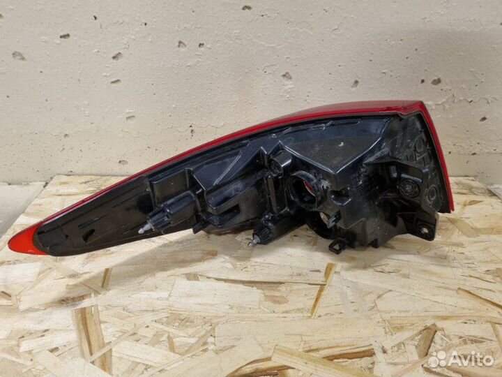 Фонарь наружный задний правый Kia Rio 4 X С 2020