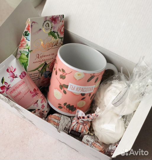 Подарок девушке, женщине