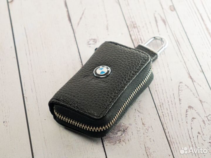 Кожаная ключница BMW