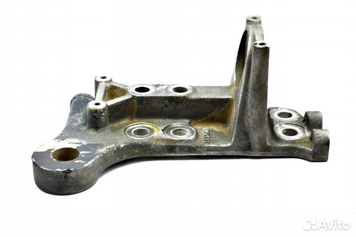 Кронштейн переднего бампера, левый DAF XF95 (01.02